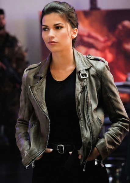 Lexi Vaziri (Blood & Treasure) photo