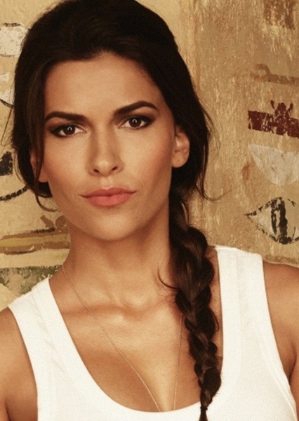Lexi Vaziri (Blood & Treasure) photo