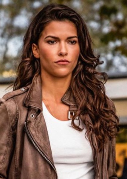 Lexi Vaziri (Blood & Treasure) photo
