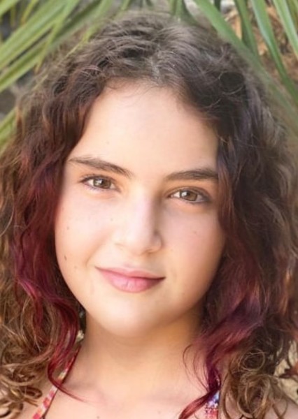 Lexy Kolker photo
