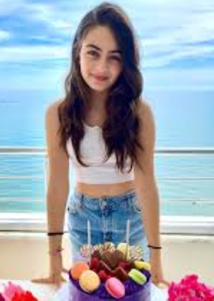Leya Kırşan photo