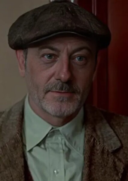 Liam Cunningham photo