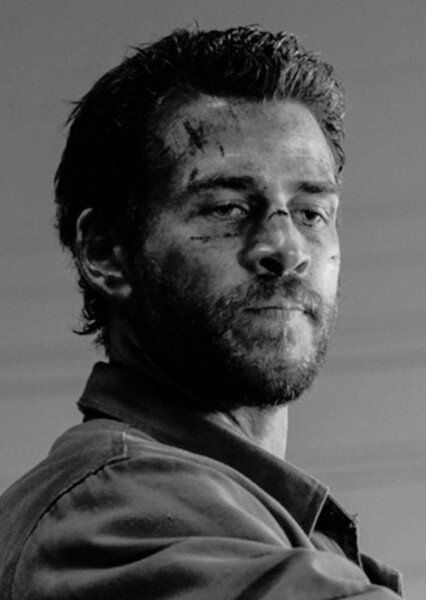 Liam Hemsworth photo