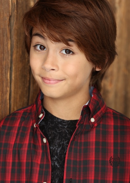Liam James Ramos photo