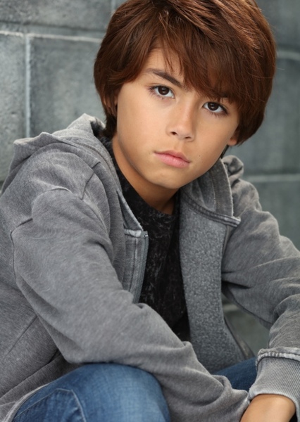 Liam James Ramos photo