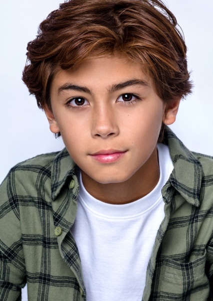 Liam James Ramos photo