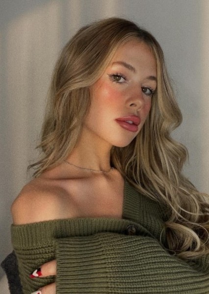 Liana Booker