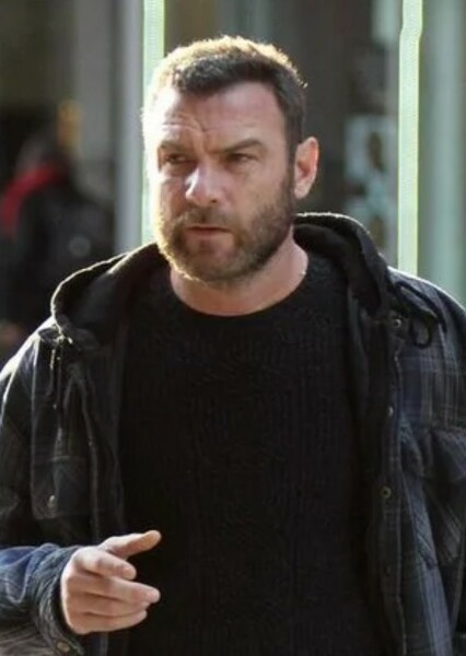 Liev Schreiber