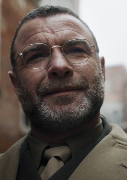 Liev Schreiber