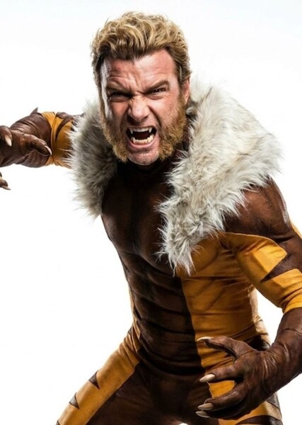 Liev Schreiber photo