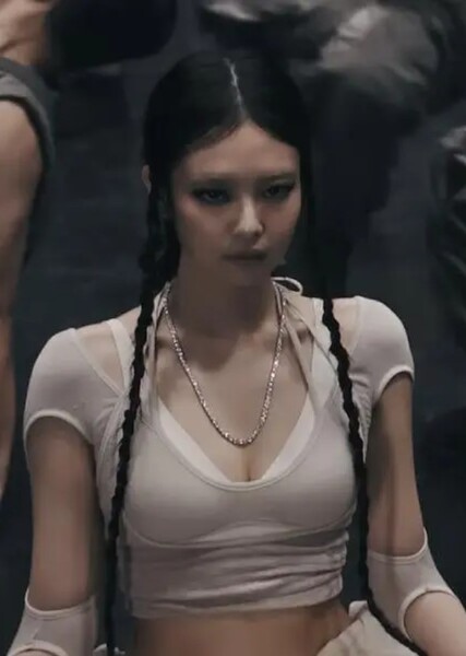 like JENNIE photo