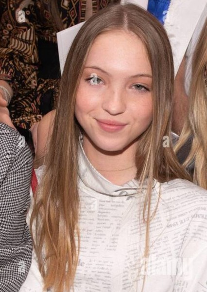 Lila Grace Moss Hack photo