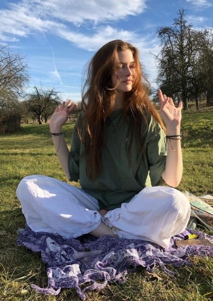 Lili Bih photo