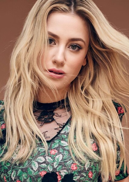 Lili Reinhart