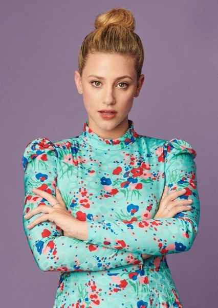 Lili Reinhart