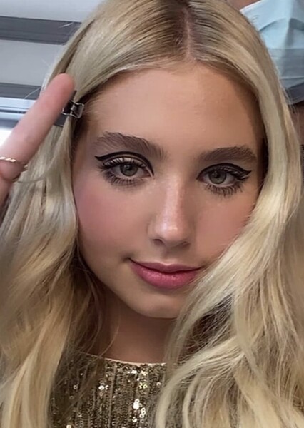 Lilia Buckingham photo
