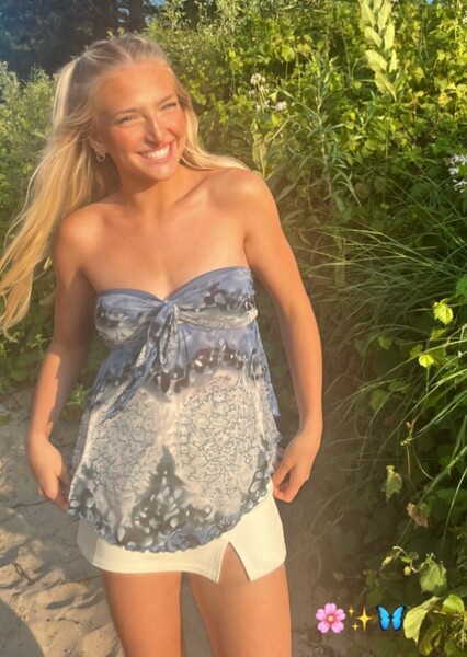 Lilly Bartlam photo