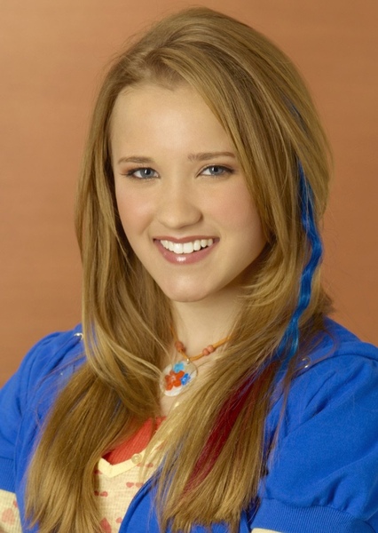 Lilly Truscott photo
