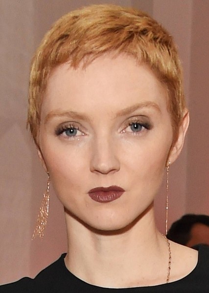 Lily Cole photo