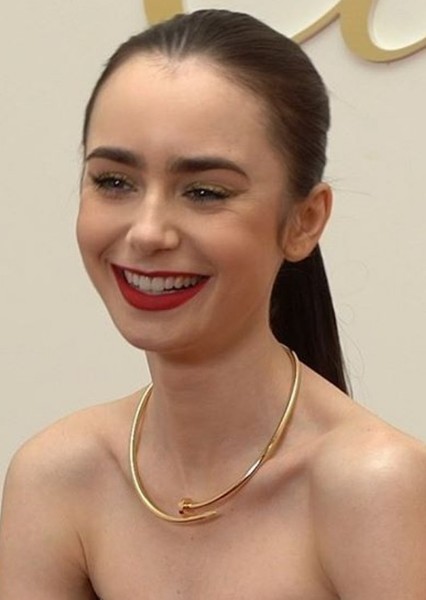 Lily Collins photo