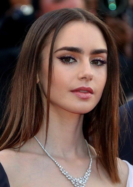 Lily Collins photo