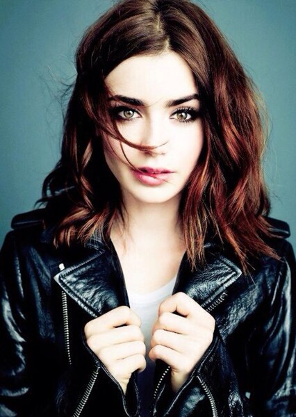 Lily Collins photo