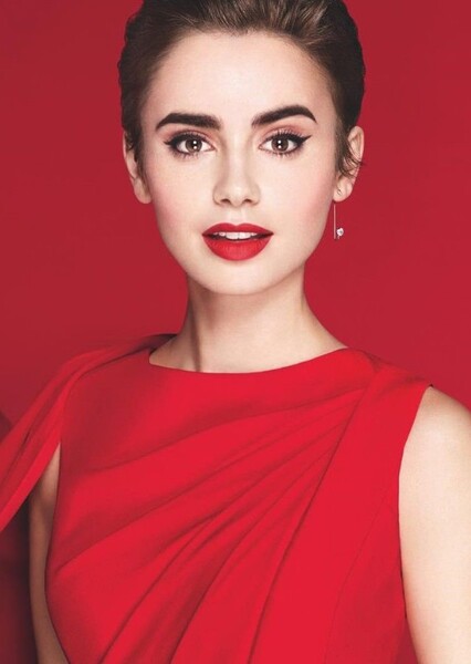Lily Collins photo