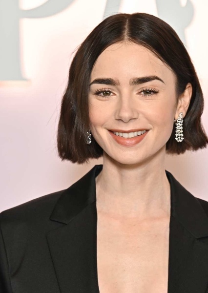 Lily Collins photo