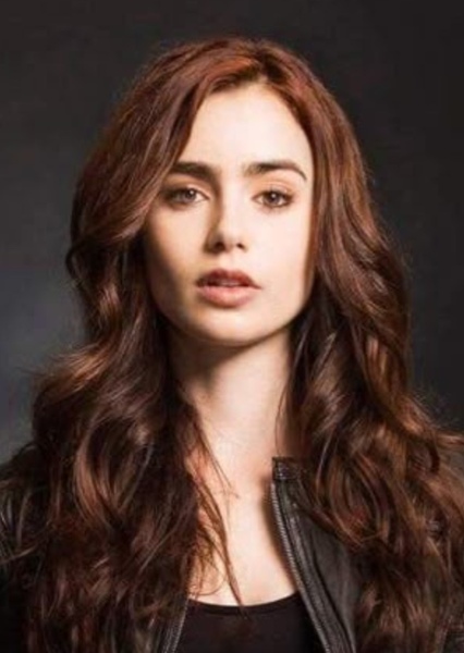 Lily Collins
