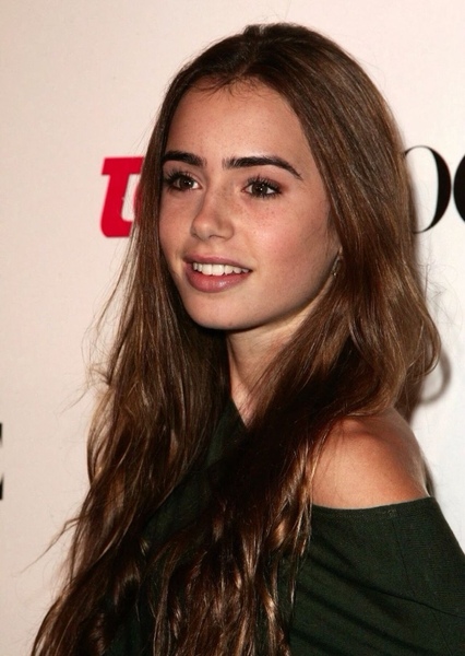 Lily Collins