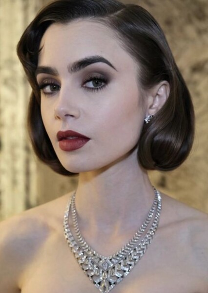 Lily Collins photo