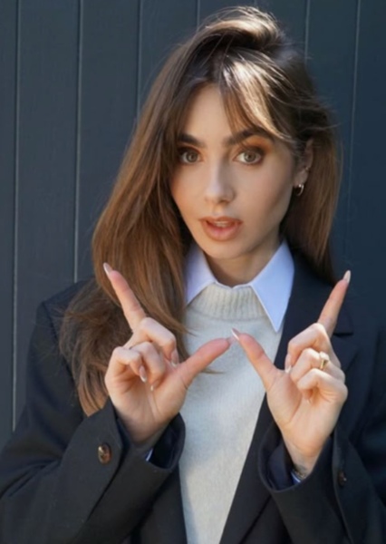 Lily Collins photo
