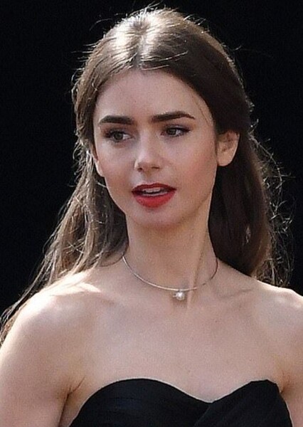Lily Collins photo