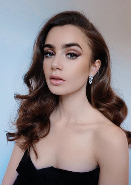 Lily Collins