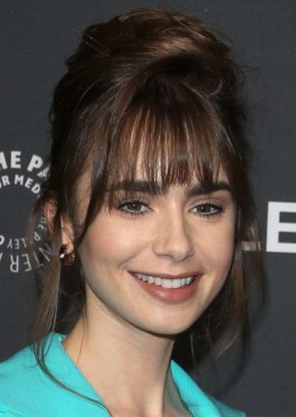 Lily Collins photo