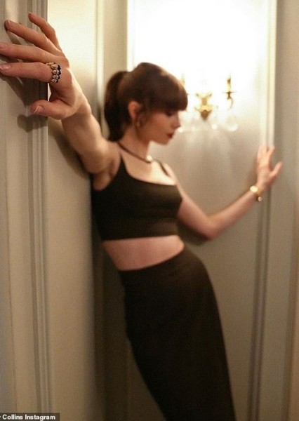 Lily Collins photo