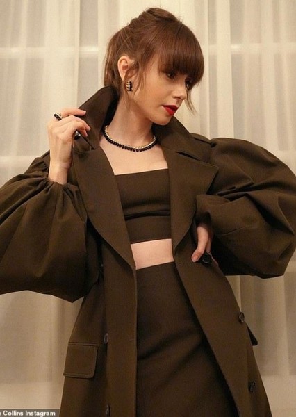 Lily Collins photo