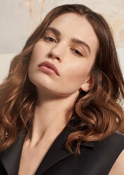Lily James photo