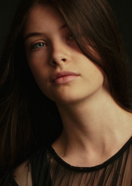 Lily magee photo