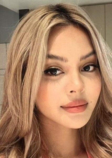 Lily May Mac photo
