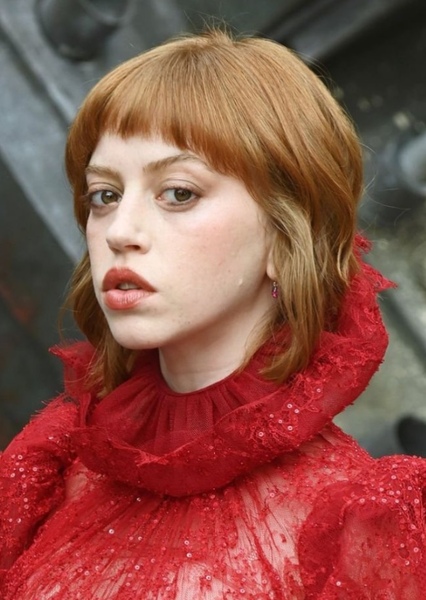 Lily Newmark photo