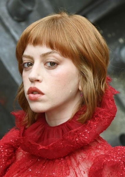 Lily Newmark photo