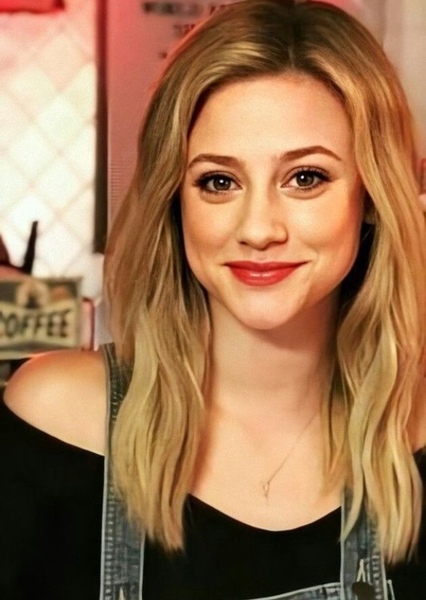 Lily Reinhart photo