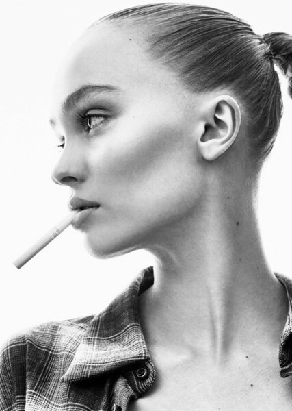 Lily-Rose Depp photo