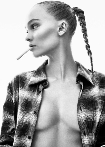 Lily-Rose Depp photo
