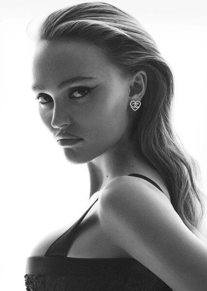 Lily-Rose Depp photo