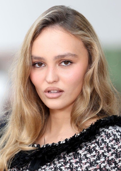Lily-Rose Depp photo