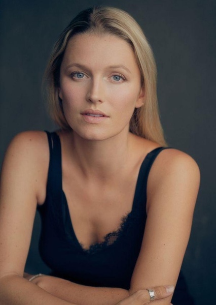 Lily Travers
