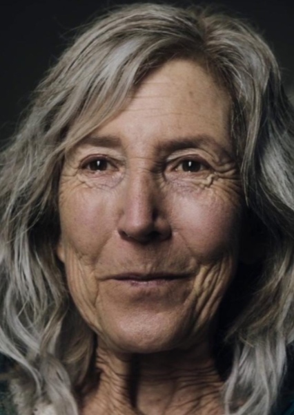 Lin Shaye photo