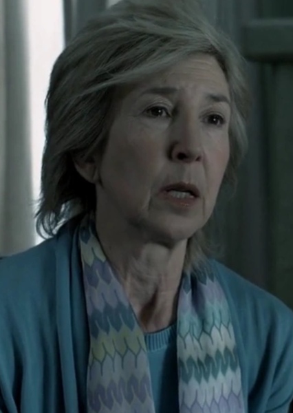 Lin Shaye photo